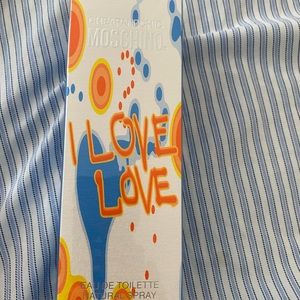 Cheapand chic Moschino I love love eau de toilette